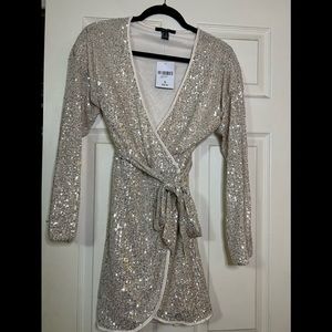 Forever 21 Small Sequin Long Sleeve Tie Around Dress